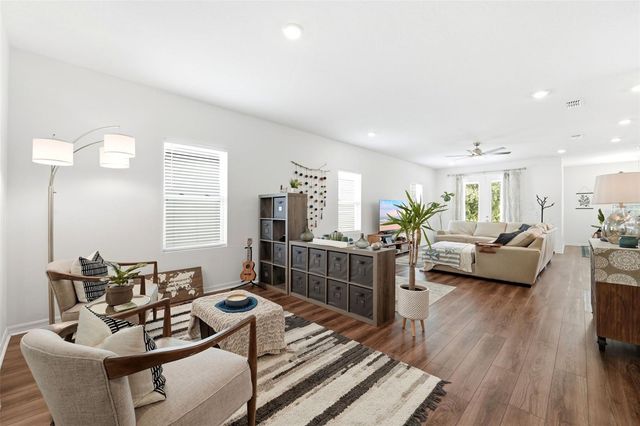 1525 PLAYWRIGHT DRIVE, Deland, FL 32720