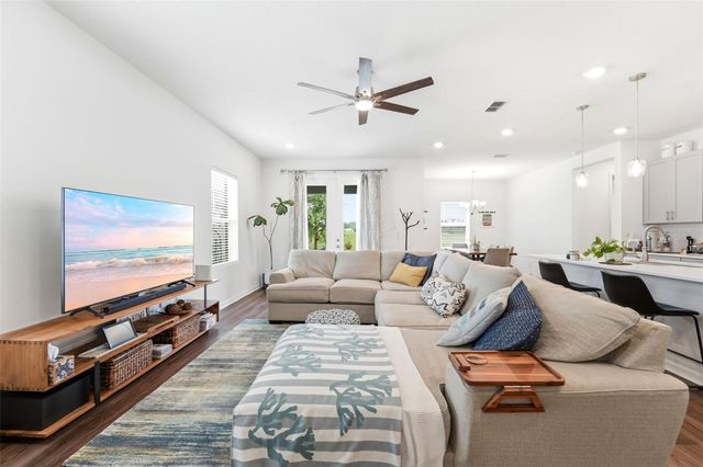 1525 PLAYWRIGHT DRIVE, Deland, FL 32720