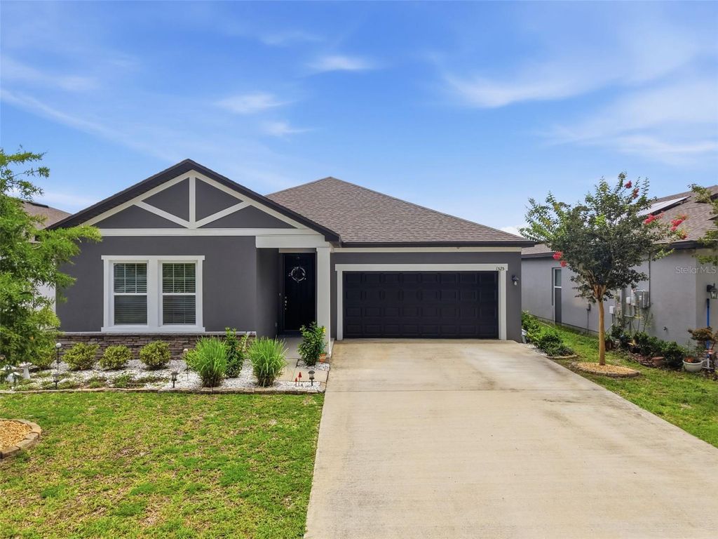 1525 PLAYWRIGHT DRIVE, Deland, FL 32720