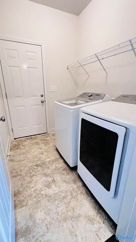 212 Properzi Way, Huntsville, AL 35824