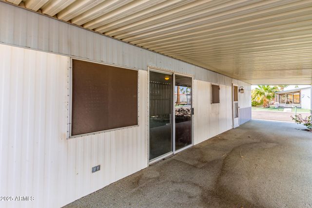 120 N VAL VISTA Drive 113, Mesa, AZ 85213