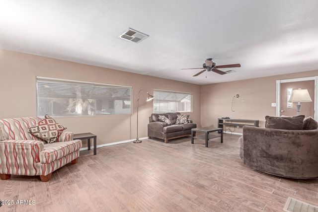 120 N VAL VISTA Drive 113, Mesa, AZ 85213