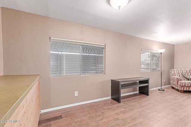 120 N VAL VISTA Drive 113, Mesa, AZ 85213