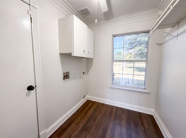 3940 Victory Court, Midlothian, TX 76065