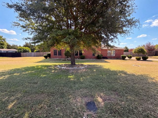 3940 Victory Court, Midlothian, TX 76065