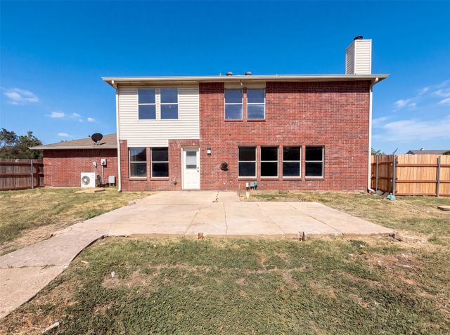 3940 Victory Court, Midlothian, TX 76065