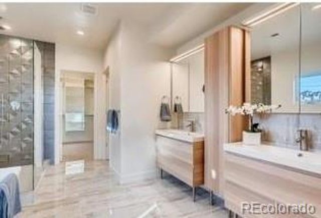 3153 W 26th Avenue, Denver, CO 80211