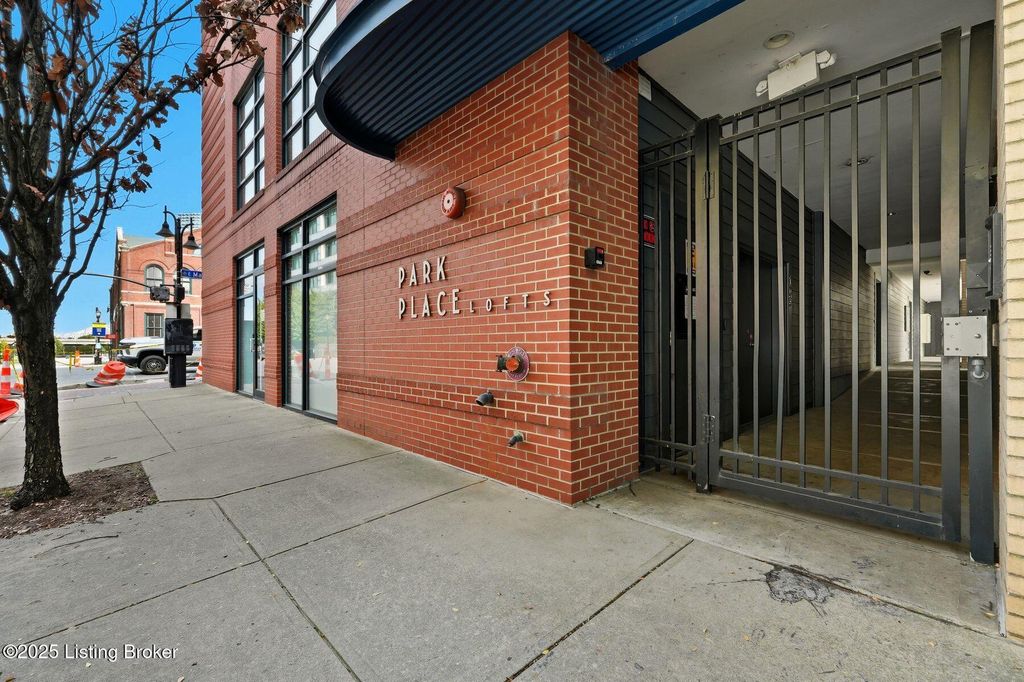 400 E Main St 308, Louisville, KY 40202