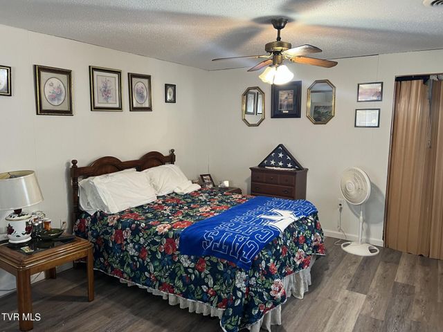 118 Derby Avenue, Pennington Gap, VA 24277