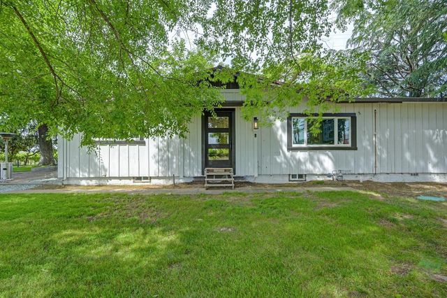 8650 E Highway 12, Lodi, CA 95240