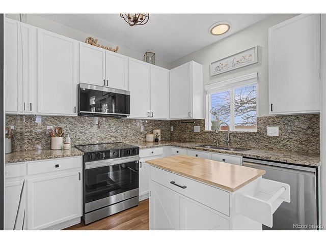 10024 Wyandott Cir S, Denver, CO 80260