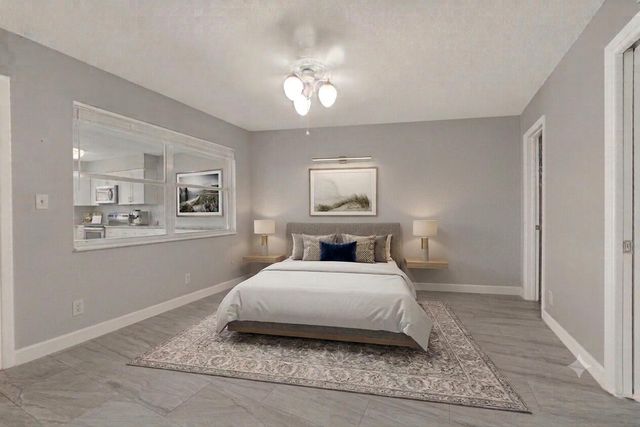 185 High Point Terrace E B, Delray Beach, FL 33445