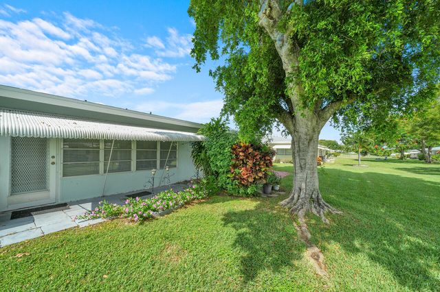 185 High Point Terrace E B, Delray Beach, FL 33445