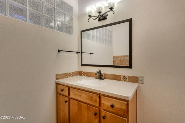 3372 S Calle Del Albano, Green Valley, AZ 85622