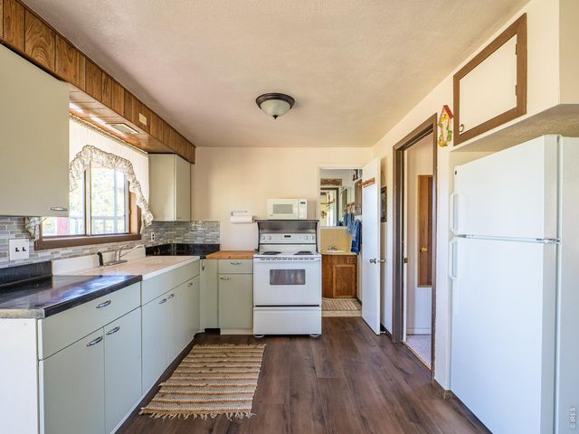 478 Wapiti Rd, Red Feather Lakes, CO 80545