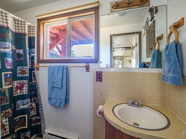 478 Wapiti Rd, Red Feather Lakes, CO 80545