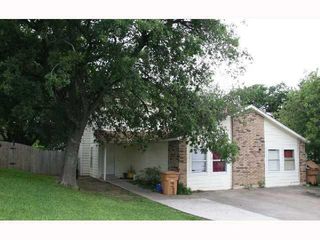 9601 Bear Paw TRL B, Del Valle, TX 78617