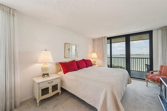 11 SUNSET DRIVE 502, Sarasota, FL 34236