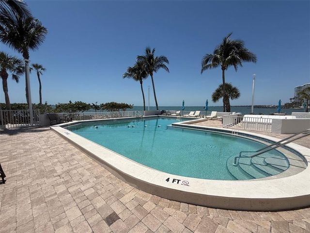 11 SUNSET DRIVE 502, Sarasota, FL 34236