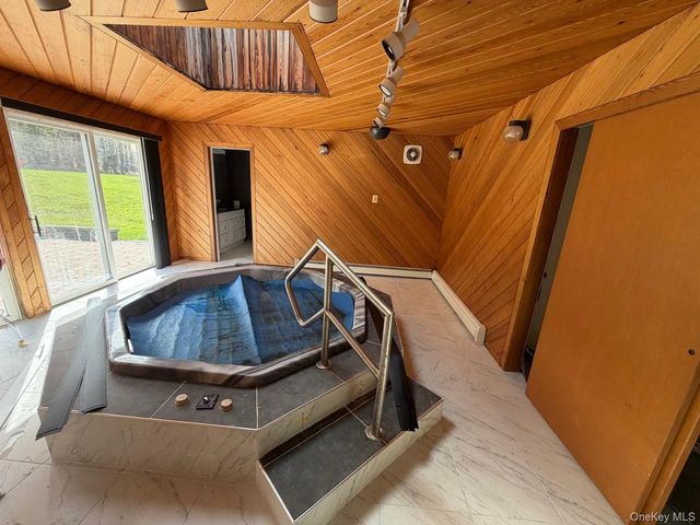 14 Fourth Street, Woodridge, NY 12733