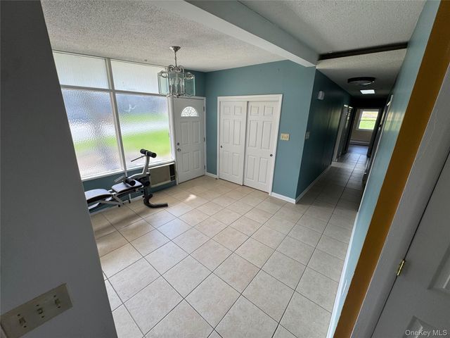 14 Fourth Street, Woodridge, NY 12733