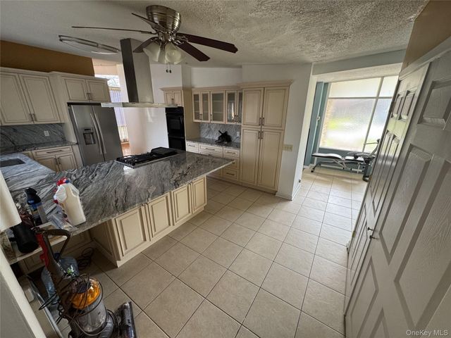 14 Fourth Street, Woodridge, NY 12733