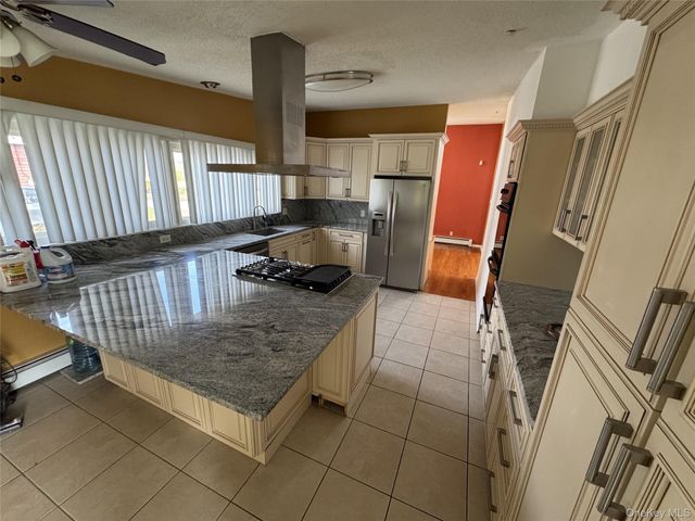 14 Fourth Street, Woodridge, NY 12733