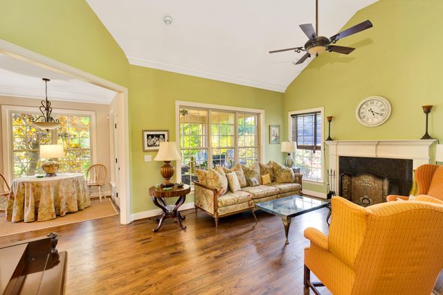 713 Shearer Cove Road, Chattanooga, TN 37405