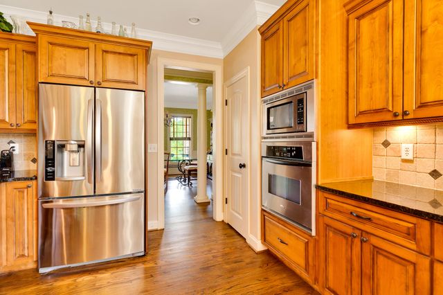 713 Shearer Cove Road, Chattanooga, TN 37405
