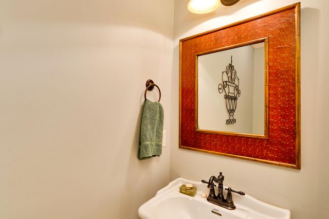 713 Shearer Cove Road, Chattanooga, TN 37405