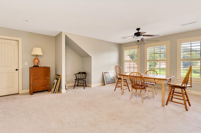 713 Shearer Cove Road, Chattanooga, TN 37405
