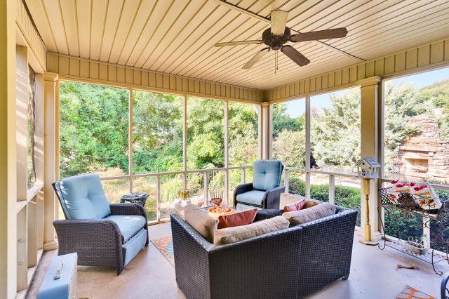 713 Shearer Cove Road, Chattanooga, TN 37405