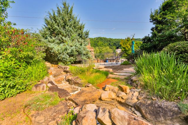 713 Shearer Cove Road, Chattanooga, TN 37405
