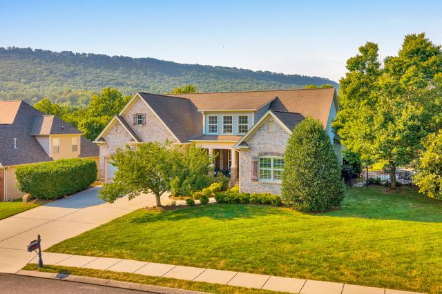 713 Shearer Cove Road, Chattanooga, TN 37405