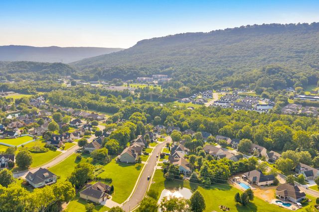 713 Shearer Cove Road, Chattanooga, TN 37405
