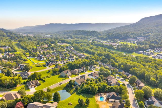 713 Shearer Cove Road, Chattanooga, TN 37405