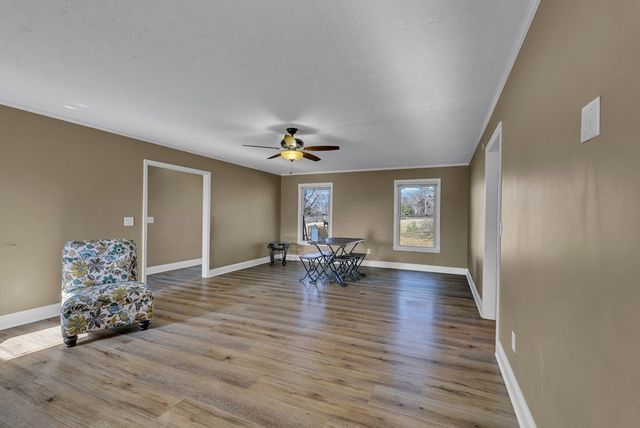 1868 Herbert Garrett Rd, Cookeville, TN 38506