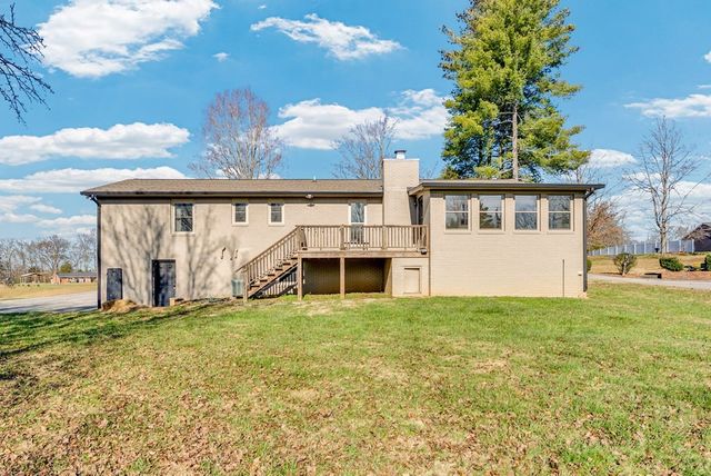 1868 Herbert Garrett Rd, Cookeville, TN 38506