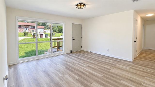 1464 Willow Drive, Riverdale, GA 30296