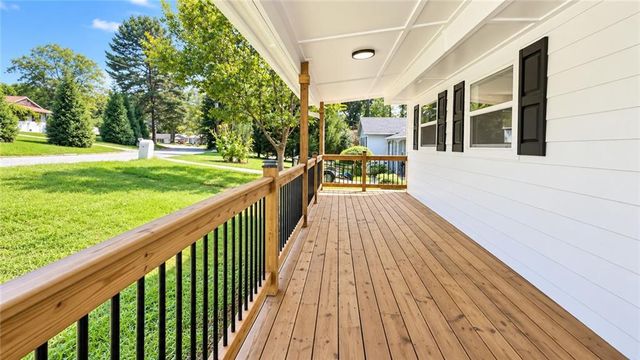 1464 Willow Drive, Riverdale, GA 30296
