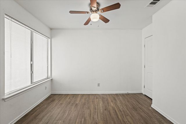 1147 Seneca Place, Lewisville, TX 75067