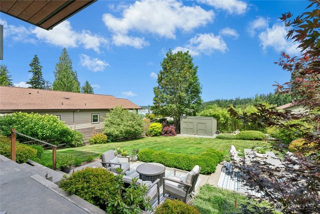 1447 Elm Place, Freeland, WA 98249