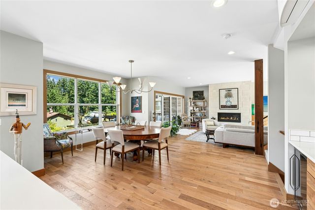 1447 Elm Place, Freeland, WA 98249