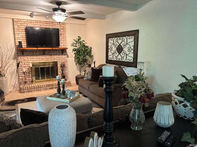 5717 S Bridgeton Lane, South Bend, IN 46614