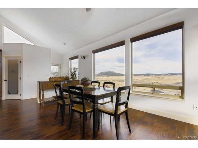 5425 Country Club Dr, Larkspur, CO 80118