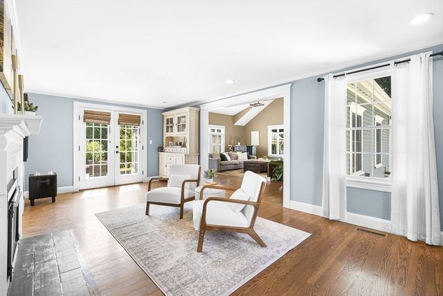 2 York Road, Winchester, MA 01890