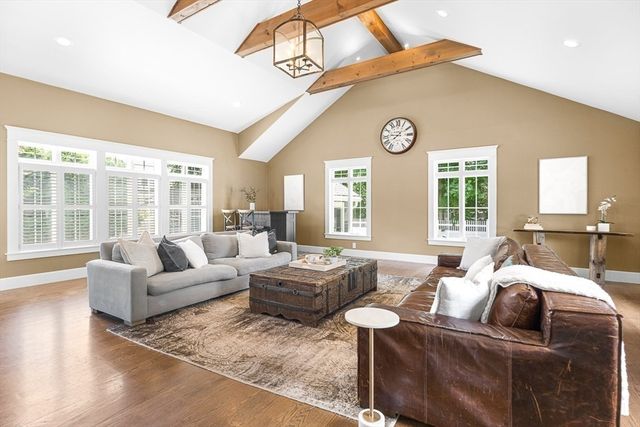 2 York Road, Winchester, MA 01890