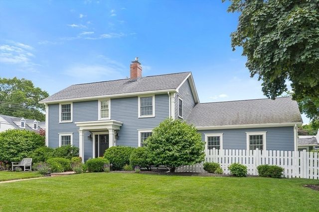 2 York Road, Winchester, MA 01890
