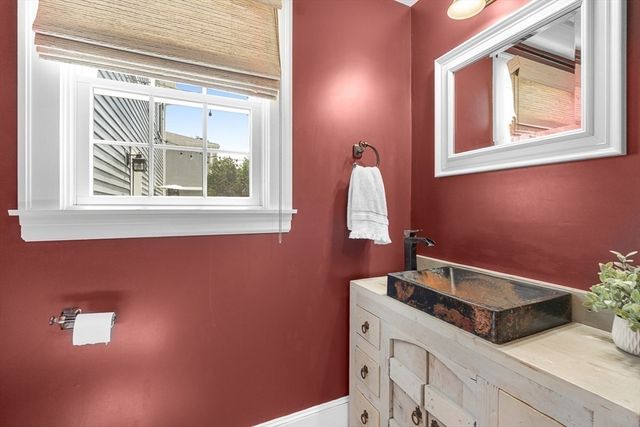 2 York Road, Winchester, MA 01890