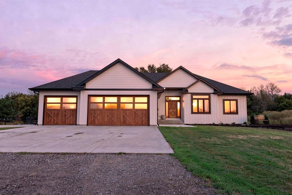 14001 227th Avenue NW, Elk River, MN 55330 — exterior